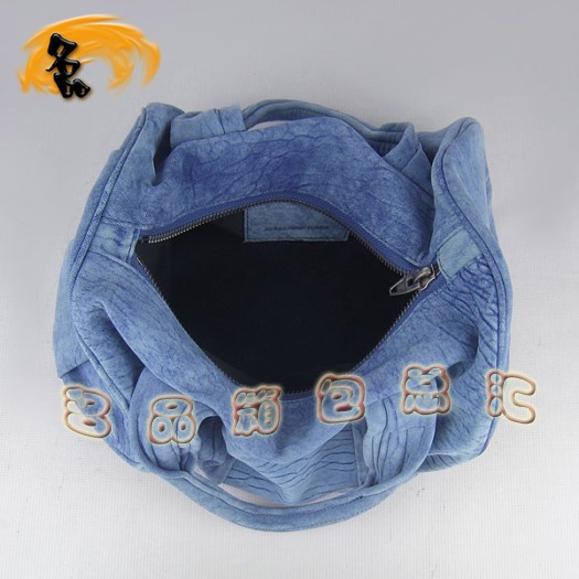 63460 熱賣新款明星酷炫 Alexander Wang/亞利山大王 鉚釘手提包 藍色