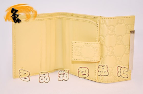 112716 GUCCI最新款 時(shí)尚女士錢(qián)包 GUCCI錢(qián)包 GUCCI短款錢(qián)夾 黃色