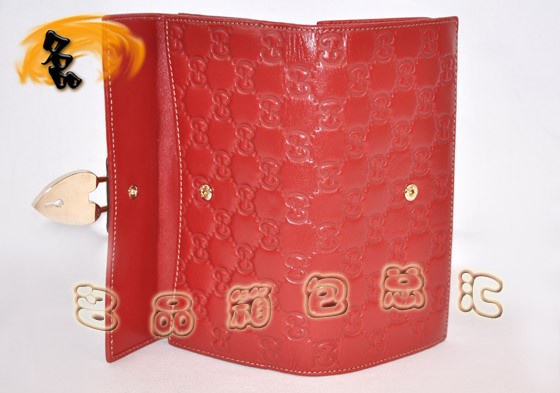 152747 һһƷ| GUCCIţƤX GUCCILX Ů tɫ