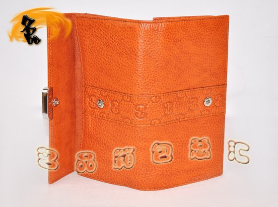 233013 GUCCIX  GUCCI¿ȫƤX GUCCIrŮʿXA ɫ