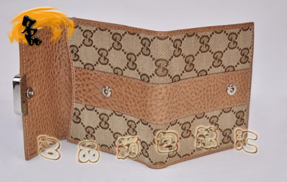 233011 GUCCIX GUCCI̿XA GUCCIX Ƥ ɫ