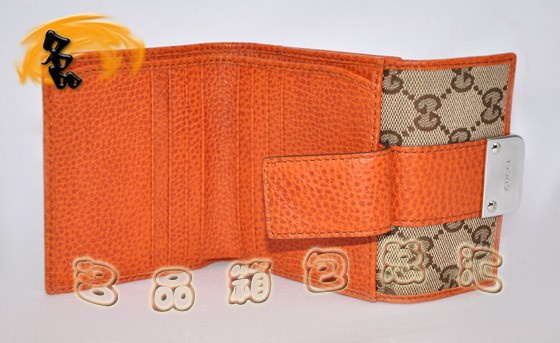 233015 GUCCIX GUCCIƤA GUCCIX GUCCI(jng)GX ɫ