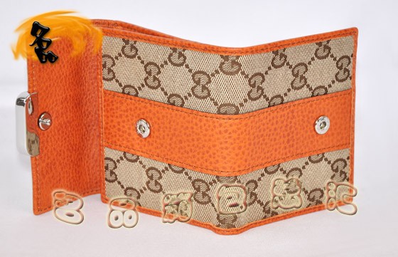 233015 GUCCIX GUCCIƤA GUCCIX GUCCI(jng)GX ɫ