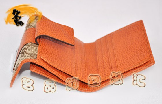 233015 GUCCIX GUCCIƤA GUCCIX GUCCI(jng)GX ɫ