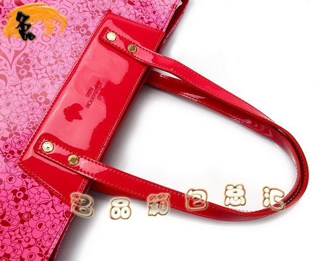 M93160 LV最新款沙灘包 LV亮皮女包 LV單肩包 LV女包 村上隆設計 桃紅色