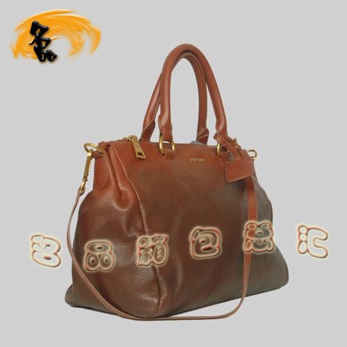 8589 Prada最新款時(shí)尚休閑女包 普拉達(dá)經(jīng)典手提包 Prada斜挎包 啡配黑色