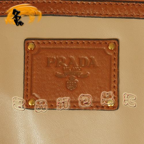 161833 Prada經典女包 普拉達絢麗時尚新款單肩女包 Prada斜挎包 黑配啡色