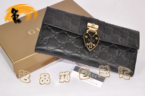 152747 Gucci錢(qián)包 Gucci進(jìn)口牛皮雙G壓花時(shí)尚休閑女包 Gucci長(zhǎng)款錢(qián)包 黑色