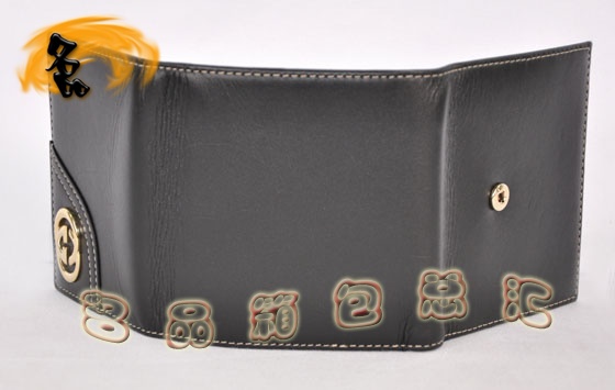 181597 Gucci(jng) GuccirŮʿXA Gucci̿X GucciM(jn)ţƤX ɫ