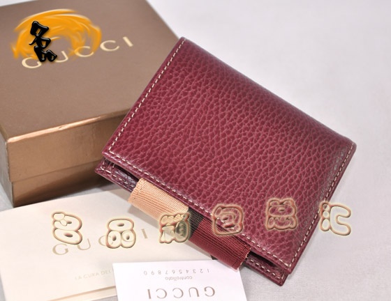 181670 һһƷ|Ů GucciMڸߙnţƤrŮʿ̿XA GucciX tɫ