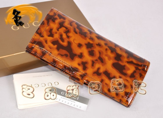 190351 GucciX Gucci¿yƤŮʿXA GucciLX \ɫ