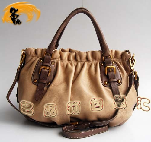 80066 正品品質(zhì) Prada最新款 進(jìn)口牛皮時(shí)尚女包 Prada斜挎包 Prada手提包 米白色