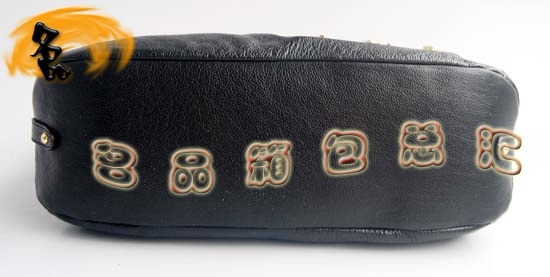 69526 Prada最新款 普拉達(dá)時(shí)尚女士單肩包 Prada進(jìn)口牛皮女包 骷髏裝飾 黑色