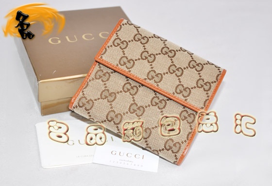 212090 Gucci¿ GuccirŮʿX 淫X Gucci̿XA ɫ