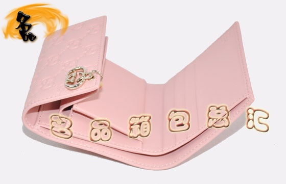 212106 X Gucci¿ GucciMڸߙnţƤŮʿX Gucci̿XA ۼtɫ