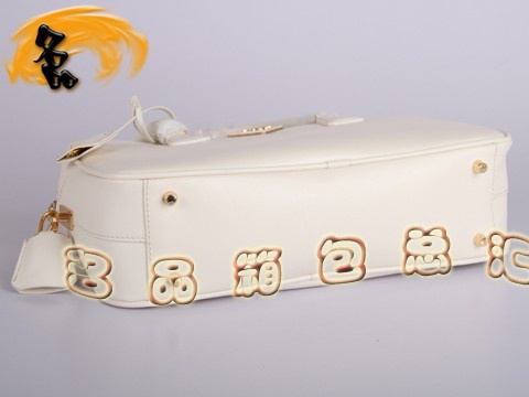 BL0095 Prada手提包 普拉達(dá)時(shí)尚女士休閑包 Prada女包 原版一比一品質(zhì) 白色