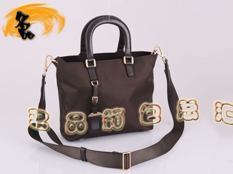 BN1107 普拉達(dá)最新款 經(jīng)典防水帆布女包 Prada手提包 Prada斜挎包 啡色