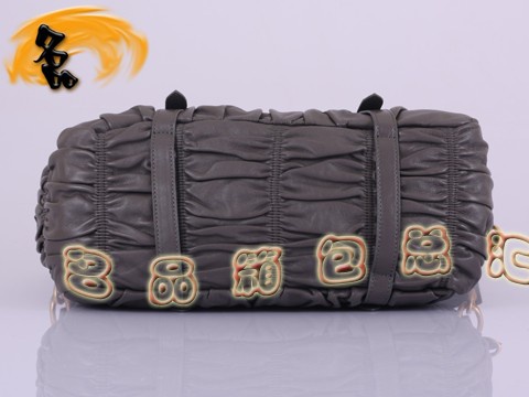 BN1336 普拉達最新款 羊皮褶皺女士休閑包 Prada手提包 Prada斜挎包 灰色