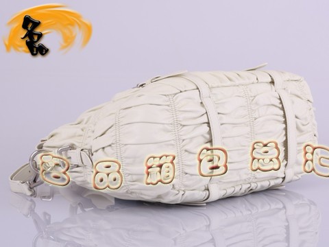 BN1336 普拉達最新款 羊皮褶皺女士休閑包 Prada手提包 Prada斜挎包 白色