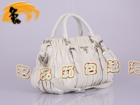 BN1407 正品品質 普拉達羊皮女士斜挎包 最新款褶皺系列女包 Prada手提包 白色