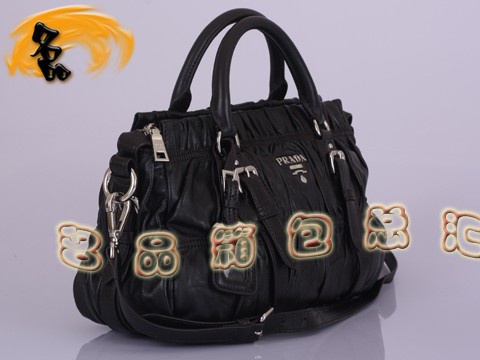 BN1407 正品品質 普拉達羊皮女士斜挎包 最新款褶皺系列女包 Prada手提包 啡色