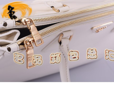 BN1786 普拉達最新款 Prada手提包 OL職業風格女士公文包 Prada女包 白色