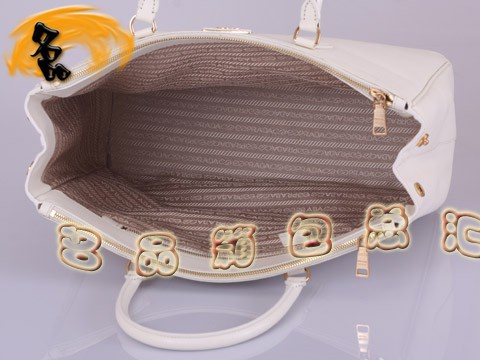 BN1786 普拉達最新款 Prada手提包 OL職業風格女士公文包 Prada女包 白色