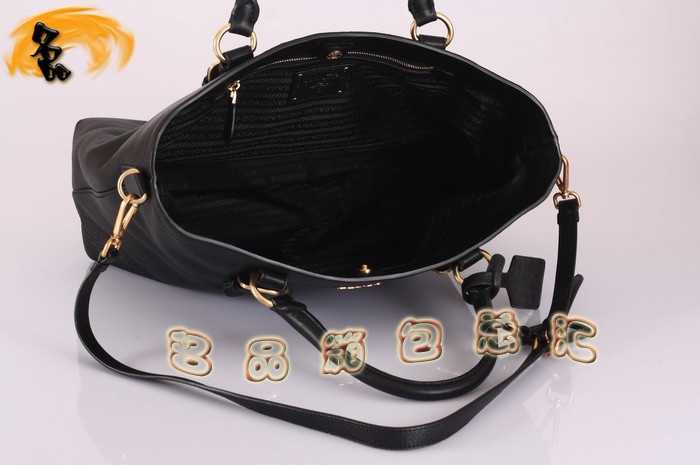 BN1795 普拉達最新款牛皮女士手提包 Prada時尚休閑女包 Prada斜挎包 黑色