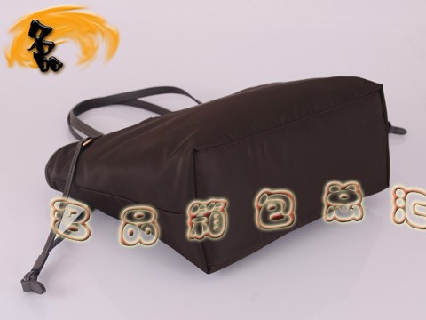 BR3924 Prada休閑包 防水尼龍帆布女包 普拉達(dá)單肩包 帆布包 啡色