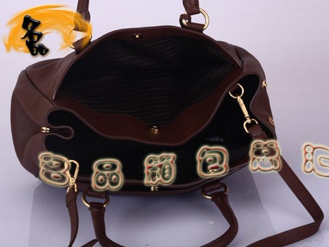 BR4393 Prada斜挎包 普拉達手提包 新款時尚女士休閑包 進口t頭層牛皮女包 啡色