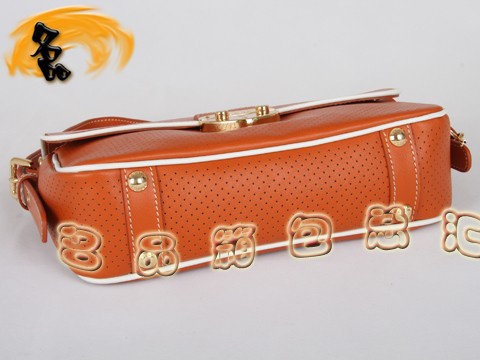 BR4424 Prada單肩包 普拉達(dá)手拎包 新款女士休閑包 進(jìn)口頭層牛皮女包 橙色