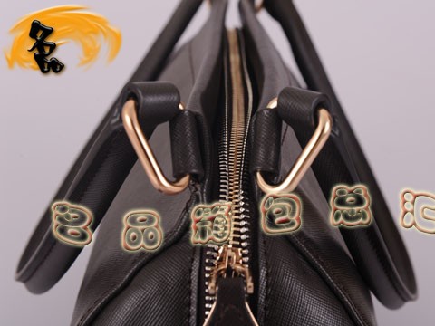 BR4418 Prada單肩包 普拉達(dá)手提包 新款女士休閑包 進(jìn)口頭層牛皮女包 啡色