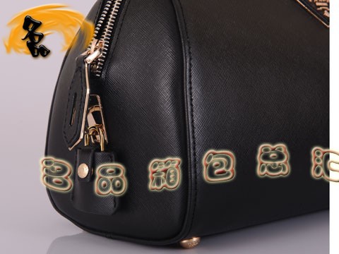 BR4418  Pradaμ _ M^ţƤŮ ¿Ůʿe ɫ