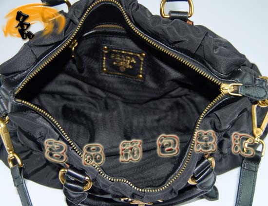 29211 Prada女包 Prada時尚休閑女士斜挎包 普拉達手提包 最新款女包 黑色