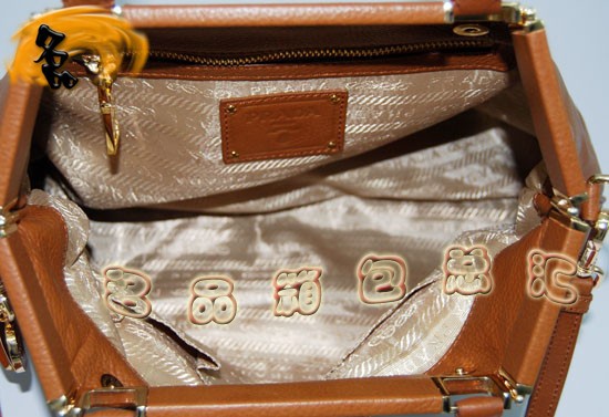 80300 Prada手提包 普拉達單肩包 Prada時尚休閑包 最新款女包 土黃色