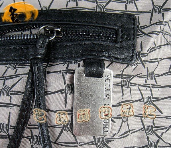 0155 全皮時(shí)尚女包 骷髏頭單肩包 托馬斯最新款單肩包 THOMAS WYLDE