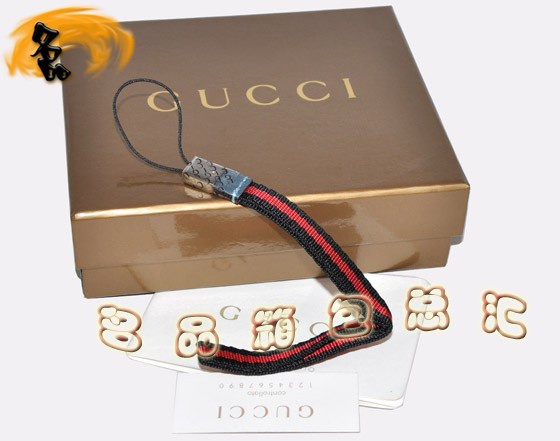 07168R Gucci手機掛飾 Gucci飾品 Gucci手機鏈 古奇最新款掛件 織帶 黑配紅色
