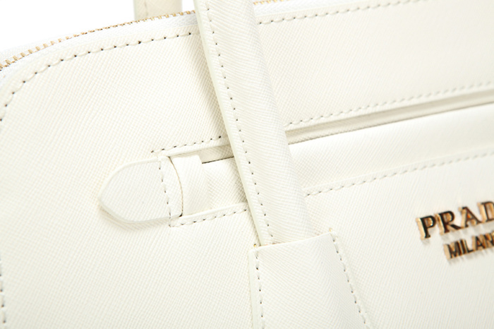 2013新款 普拉達/Prada 女包 皮革手提袋 BN2549