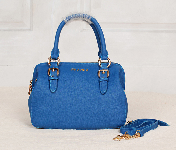 2013urMUMU[uև¿Ůб