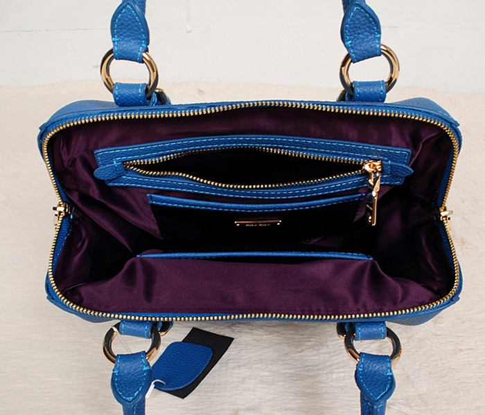 2013urMUMU[uև¿Ůб