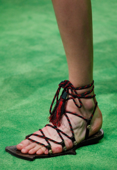 Gucci古馳包鞋2017春夏米蘭男裝周時裝秀場細節圖片