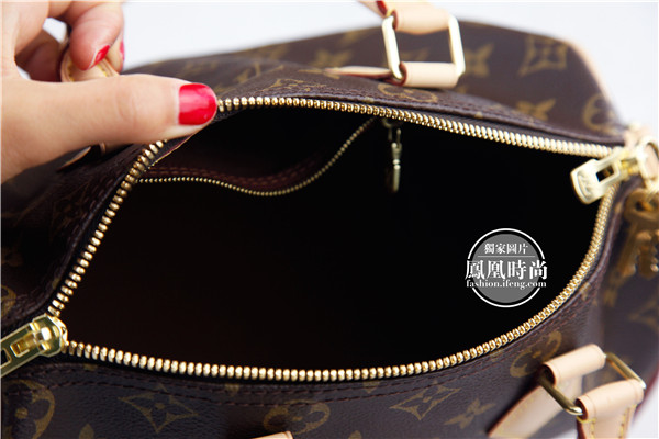 LV包包的容量展示