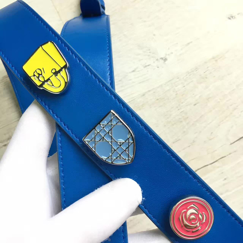 Dior LADY DIOR小羊皮手提包 2017新款迪奧徽章戴妃包 藍(lán)色