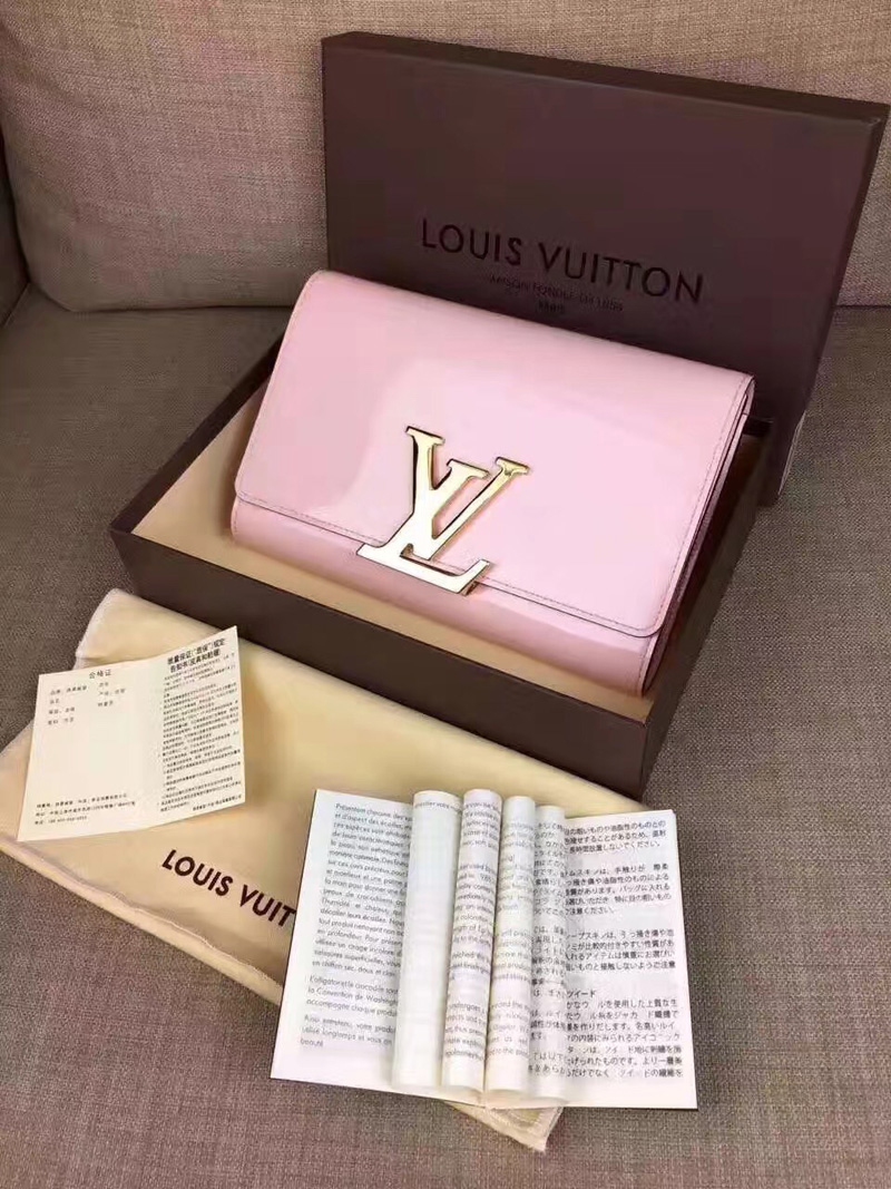 M94269 LouisVuitton 路易威登晚裝包系列Vernis漆皮女式手拿包 粉色