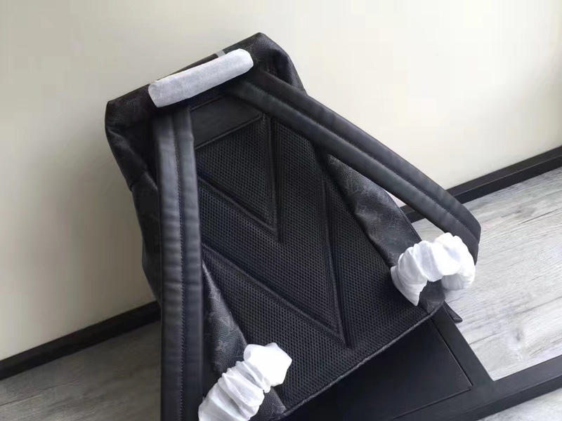 M43409 LV 2017藤原浩聯名閃電系列 ZACK 雙肩包