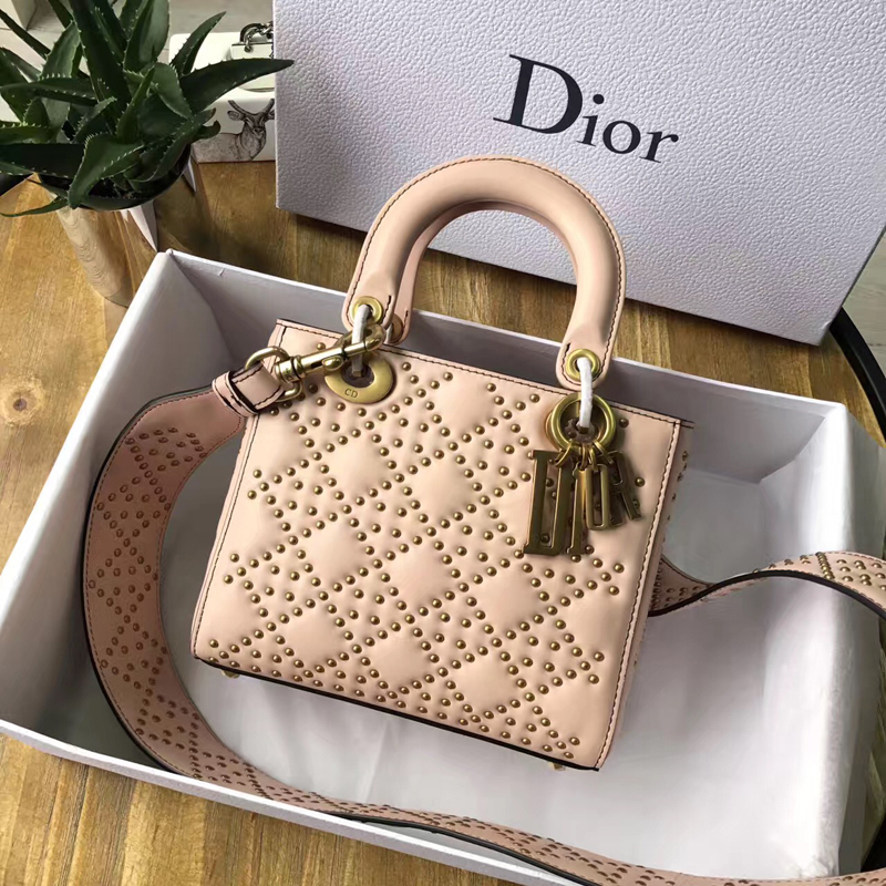 M0579 Dior迪奧 LADY DIOR粉色小牛皮柔軟手提包 飾釘手提單肩包