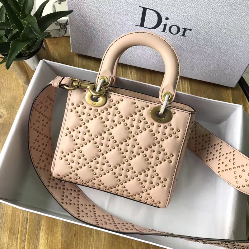 M0579 Dior迪奧 LADY DIOR粉色小牛皮柔軟手提包 飾釘手提單肩包