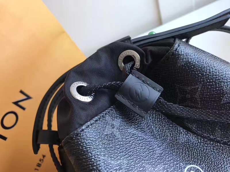 M43418 LV 2017藤原浩聯名閃電系列 NANO 手袋