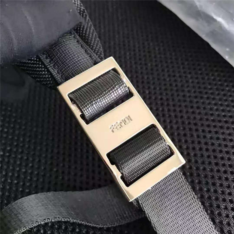 Fendi雙肩包 芬迪新款一撮毛小怪獸白眼睛拼皮 芬迪雙肩包 粉額頭