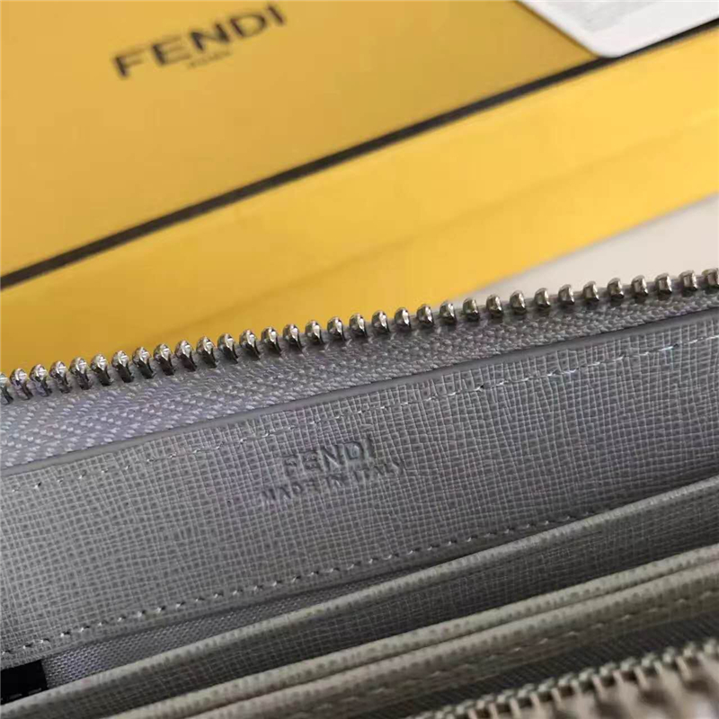 FENDI 芬迪 小牛皮CRAYONS 2017新款 裝飾雙色皮革花朵長款錢包 粉灰色